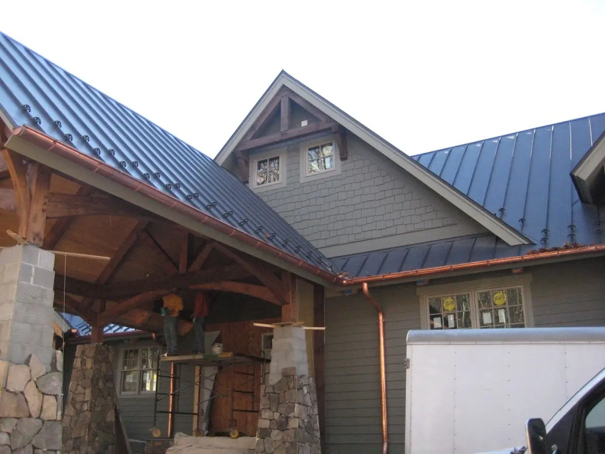 Craftsman Roofing team delivering quality roofing work in Mandarin